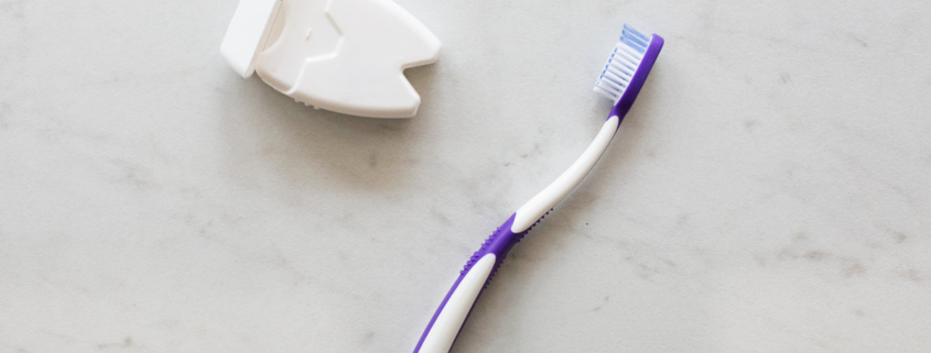 Hilo dental e higiene interdental